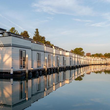 Ferienwohnung Floating Sea House Shark 3 Portorož Exterior foto