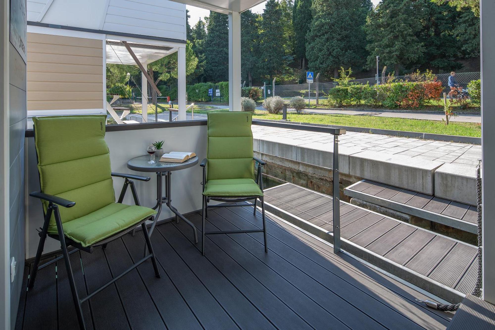 Ferienwohnung Floating Sea House Shark 3 Portorož Exterior foto